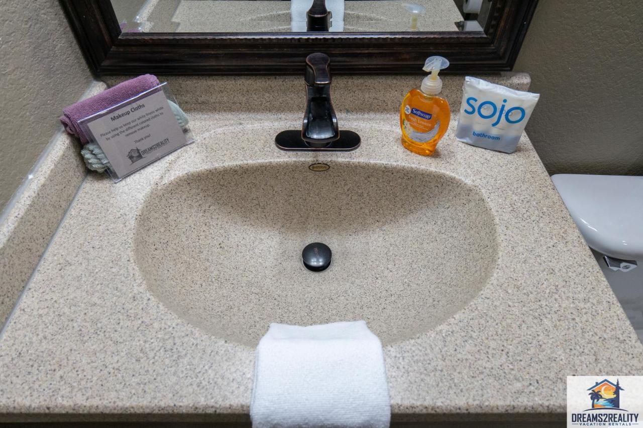 2Br Walk-In Condo - Near The 76 Strip - Pool - Free Tickets Included - Clc-6 Branson Bagian luar foto